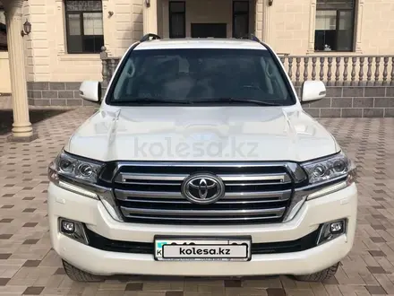 Toyota Land Cruiser 2020 года за 39 000 000 тг. в Тараз