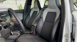 Chevrolet Onix Premier 1 2025 года за 7 890 000 тг. в Павлодар – фото 5