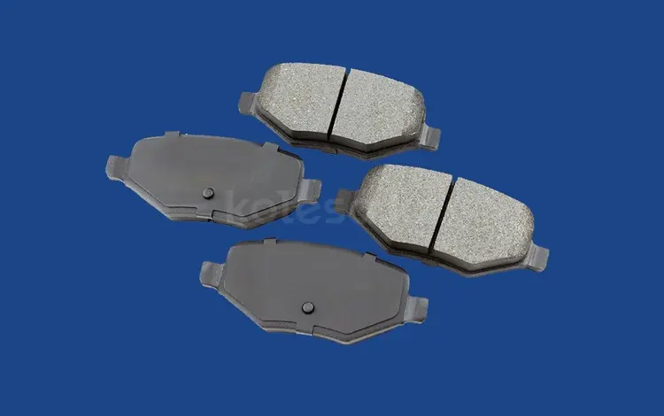 Колодки тормозные задние дисковые за 9 800 тг. в Алматы