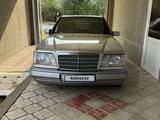 Mercedes-Benz E 320 1995 года за 4 500 000 тг. в Шымкент