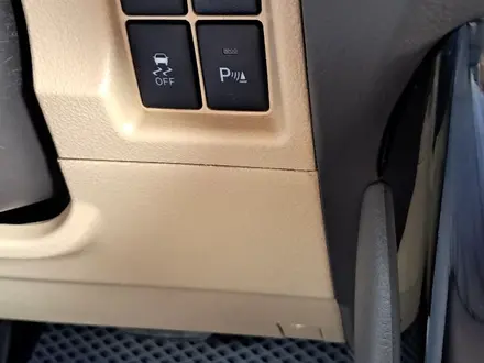 Toyota Land Cruiser Prado 2013 года за 14 500 000 тг. в Актау – фото 19