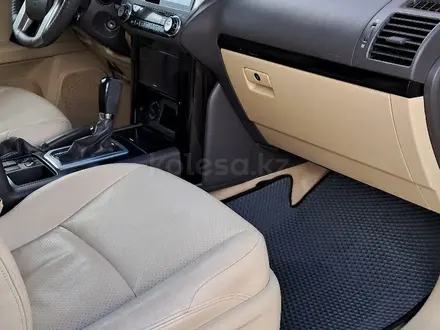 Toyota Land Cruiser Prado 2013 года за 14 500 000 тг. в Актау – фото 20