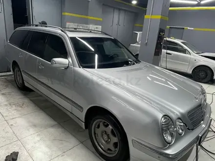 Mercedes-Benz E 280 2001 года за 4 500 000 тг. в Тараз