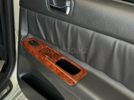 Toyota Camry 2003 года за 7 500 000 тг. в Актобе – фото 12