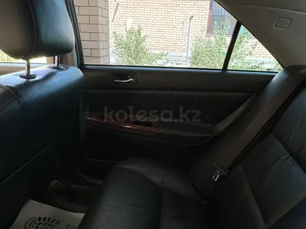 Toyota Camry 2003 года за 7 500 000 тг. в Актобе – фото 18