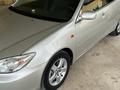 Toyota Camry 2003 года за 7 500 000 тг. в Актобе – фото 23