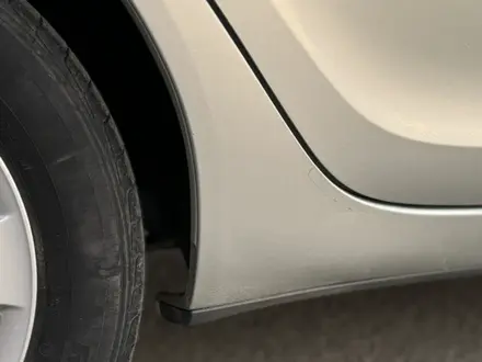 Toyota Camry 2003 года за 7 500 000 тг. в Актобе – фото 35