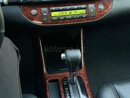 Toyota Camry 2003 года за 7 500 000 тг. в Актобе – фото 39