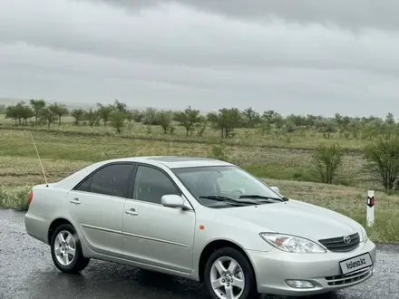 Toyota Camry 2003 года за 7 500 000 тг. в Актобе – фото 42