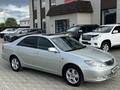 Toyota Camry 2003 года за 7 500 000 тг. в Актобе – фото 50