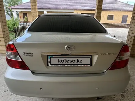 Toyota Camry 2003 года за 7 500 000 тг. в Актобе – фото 64