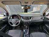 Hyundai Accent 2021 годаfor7 650 000 тг. в Актобе – фото 5