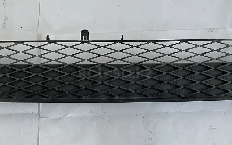 Нижняя решетка радиатора Lexus RX350 за 7 007 тг. в Шымкент