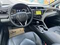 Toyota Camry 2019 года за 14 500 000 тг. в Астана – фото 24