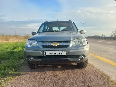 Chevrolet Niva 2010 года за 2 700 000 тг. в Алматы – фото 13