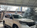 Toyota Land Cruiser Prado 2022 года за 39 500 000 тг. в Алматы – фото 3