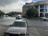 Mercedes-Benz E 230 1991 года за 1 200 000 тг. в Шымкент – фото 4
