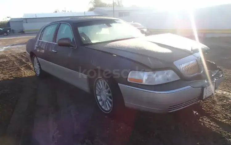 Lincoln Town Car 2003 года за 282 315 тг. в Алматы