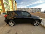 Toyota RAV4 2006 года за 6 200 000 тг. в Жанаозен – фото 4