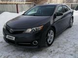 Toyota Camry 2013 годаfor6 700 000 тг. в Актобе