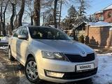 Skoda Rapid 2013 годаfor4 200 000 тг. в Алматы