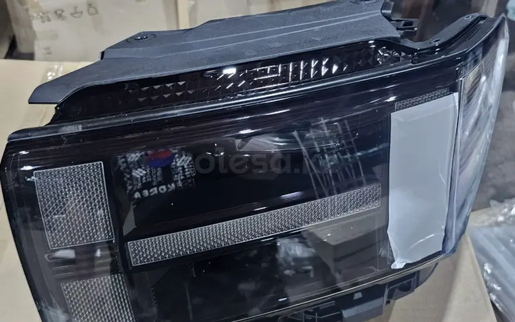 Фара левая HYUNDAI SANTA FE MX5 2024- за 5 000 тг. в Костанай