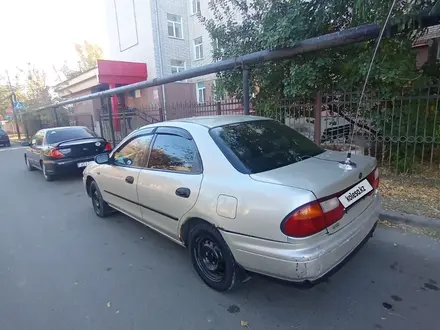 Mazda 323 1997 года за 900 000 тг. в Уральск – фото 6