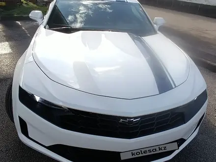 Chevrolet Camaro 2020 года за 16 100 000 тг. в Алматы – фото 10