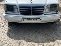 Mercedes-Benz E 280 1994 годаүшін2 200 000 тг. в Талдыкорган