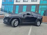 Toyota RAV4 2020 годаfor14 000 000 тг. в Костанай – фото 2