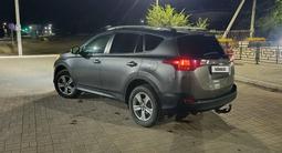 Toyota RAV4 2014 года за 8 000 000 тг. в Уральск – фото 2