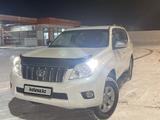 Toyota Land Cruiser Prado 2010 года за 13 400 000 тг. в Актау