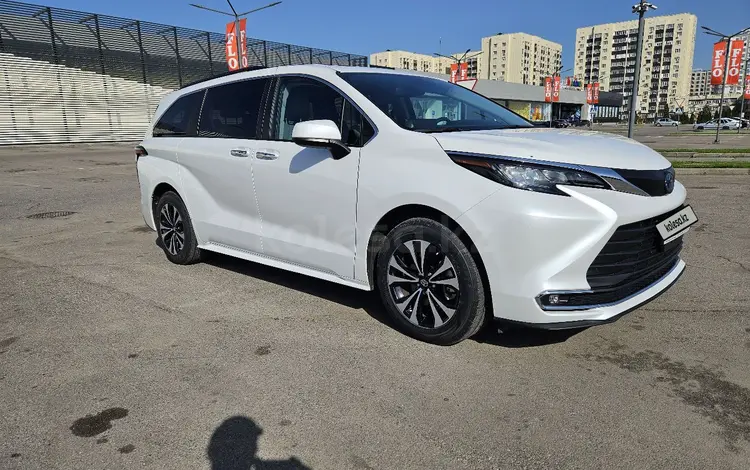 Toyota Sienna 2022 годаүшін27 500 000 тг. в Алматы