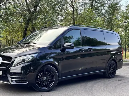 Mercedes-Benz V 250 2018 года за 29 599 000 тг. в Алматы – фото 5