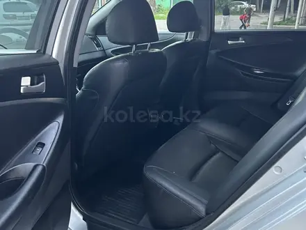 Hyundai Sonata 2014 года за 2 450 000 тг. в Алматы – фото 8