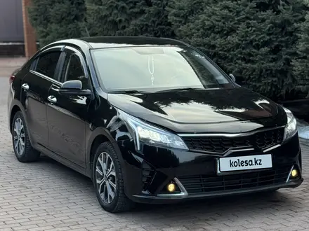 Kia Rio 2021 года за 8 200 000 тг. в Семей