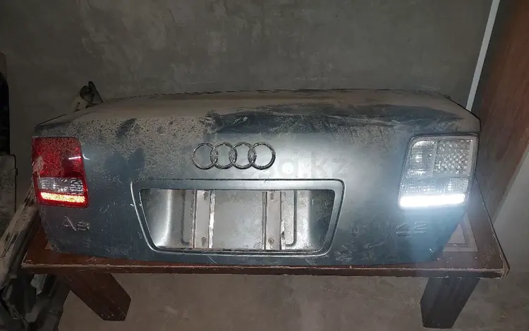 Audi A8 D3 багажникfor28 000 тг. в Шымкент