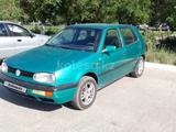 Volkswagen Golf 1994 года за 1 700 000 тг. в Актобе – фото 2