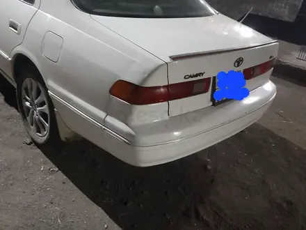 Toyota Camry 2000 года за 3 500 000 тг. в Караганда – фото 4