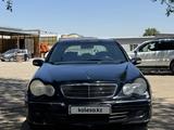 Mercedes-Benz C 200 2001 года за 2 203 000 тг. в Каскелен