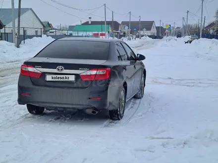 Toyota Camry 2014 года за 9 500 000 тг. в Аксай – фото 4