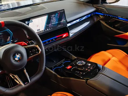 BMW M5 2026 года за 108 283 323 тг. в Астана – фото 3
