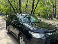 Mitsubishi Outlander 2014 года за 8 500 000 тг. в Алматы