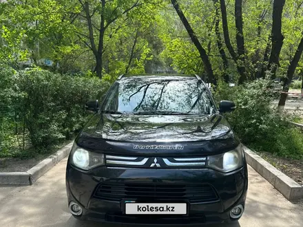 Mitsubishi Outlander 2014 года за 8 500 000 тг. в Алматы – фото 4