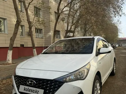 Hyundai Accent 2020 года за 8 400 000 тг. в Астана – фото 3