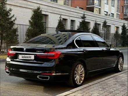 BMW 750 2016 года за 23 000 000 тг. в Алматы – фото 3