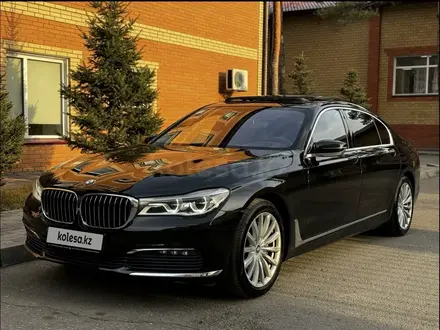 BMW 750 2016 года за 23 000 000 тг. в Алматы – фото 2