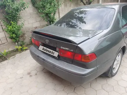 Toyota Camry 2000 года за 3 400 000 тг. в Тараз – фото 4