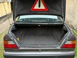 Mercedes-Benz E 230 1991 года за 3 200 000 тг. в Алматы – фото 5