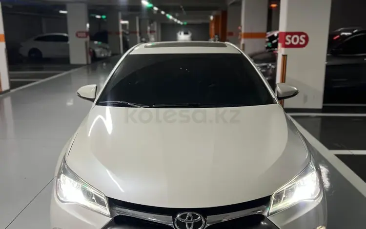 Toyota Camry 2017 года за 11 200 000 тг. в Актобе